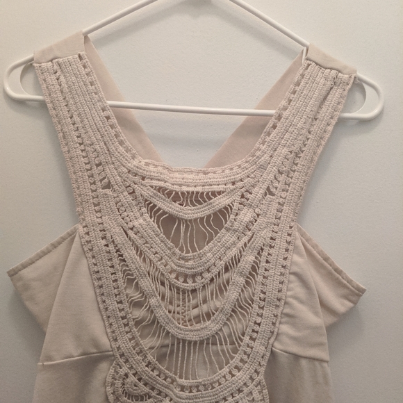 Casual Cream Top - Picture 3 of 5